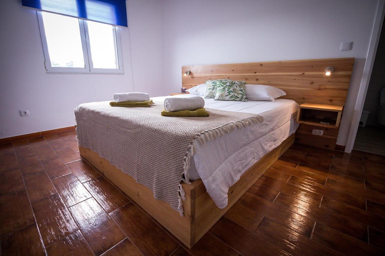 Ponta Delgada Guest House 2 Arrifes ภายนอก รูปภาพ